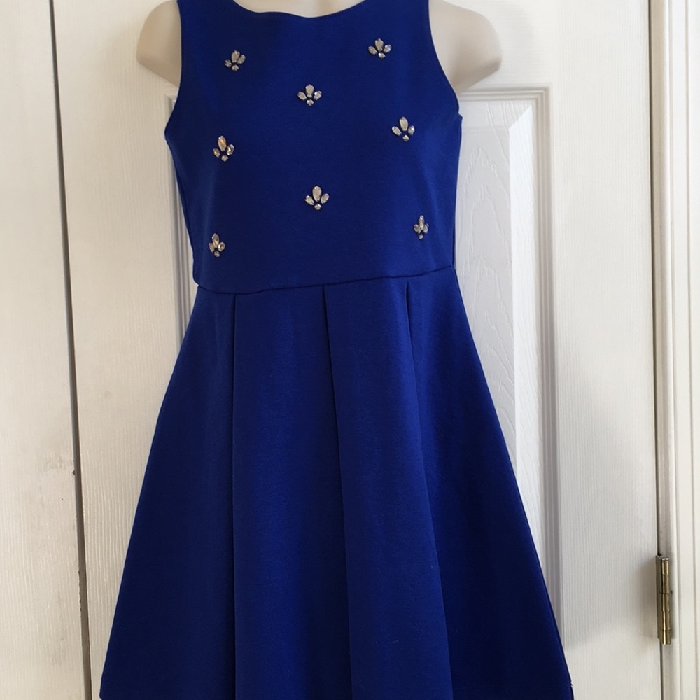 Gymboree pleated dress. Beautiful blue. Worn once.